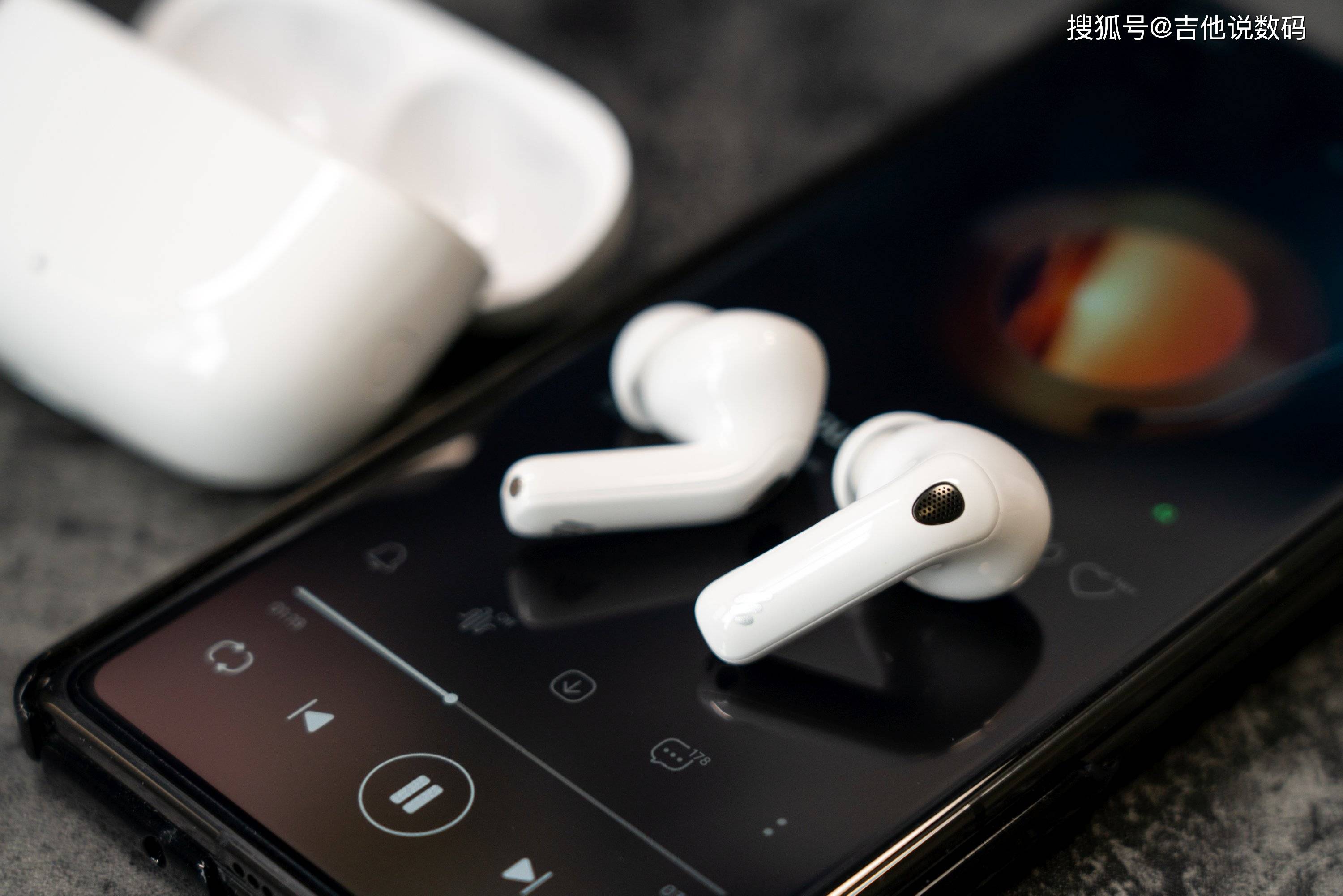 不必再为降噪牺牲音质？漫步者Lolli Pro5蓝牙耳机：被低估的卷王