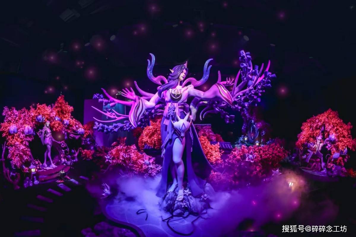 LOL生日会牌面，各女神COSER亲临现场！