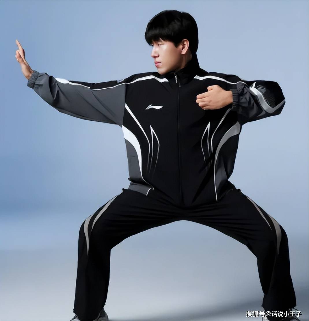 BLG拍得Xun，JDG拍得Gala！Jiejie被拍走，WBG组建银河战舰